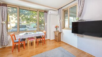 Goseong Gamnamu Pension