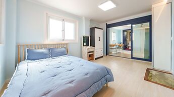 Goseong Gamnamu Pension