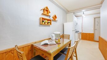 Goseong Gamnamu Pension