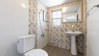 Namhae Jjhouse Pension