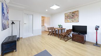 Namhae Jjhouse Pension