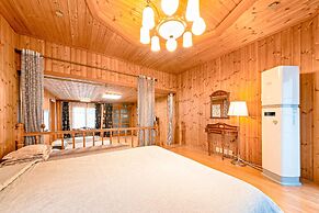 Gangnueng Gadunji Pension