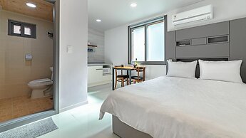 Gangneung Badauibyeol Pension