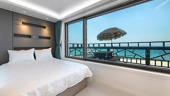 Gangneung Badauibyeol Pension