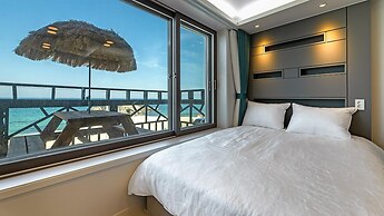 Gangneung Badauibyeol Pension