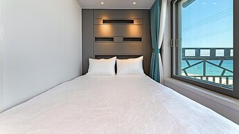 Gangneung Badauibyeol Pension