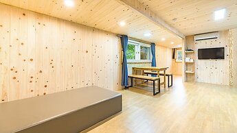 Gapeyong Donghwa Caravan