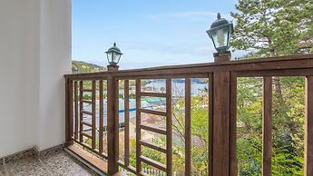 Geoje Evergreen&pinetree Pension