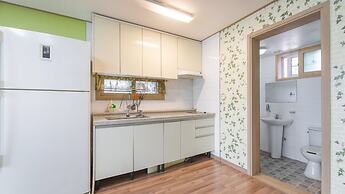 Geoje Evergreen&pinetree Pension