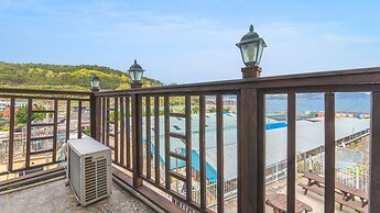 Geoje Evergreen&pinetree Pension