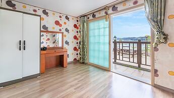 Geoje Evergreen&pinetree Pension