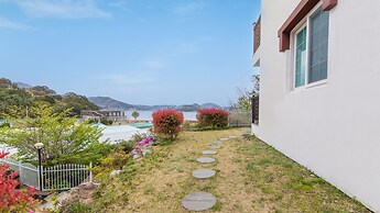 Geoje Evergreen&pinetree Pension