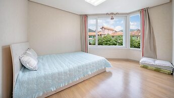 Gapyeong Applerotgi Pension