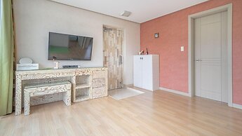 Gapyeong Applerotgi Pension