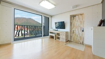 Gapyeong Applerotgi Pension