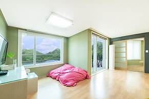 Gapyeong Applerotgi Pension