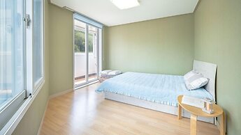 Gapyeong Applerotgi Pension