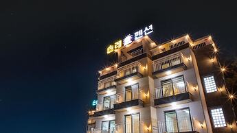 Gyeongju Gamposole Pension