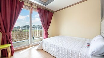 Gyeongju Gamposole Pension