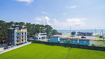 Gyeongju Gamposole Pension