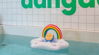 Gapyeong Dangdangi Pet Poolvilla Blue