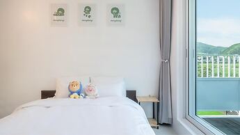 Gapyeong Dangdangi Pet Poolvilla Blue