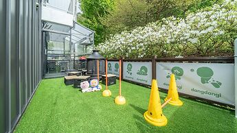 Gapyeong Dangdangi Pet Poolvilla Blue