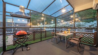 Gapyeong Dangdangi Pet Poolvilla Blue