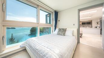 Tongyoung Sagaejeol Pension