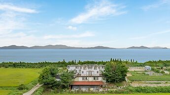 Ganghwa Western Beach Pension