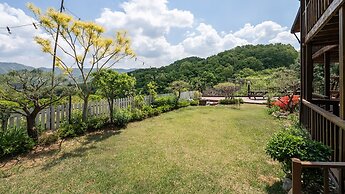 Gapyeong Art Pension