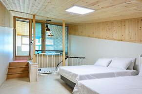 Gangneung 2block Pension