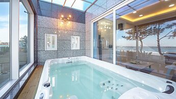 Pohang Playbeach Poolvilla