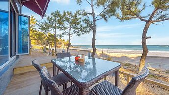 Pohang Playbeach Poolvilla