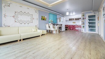 Ganghwa Badatgashimteo Pension