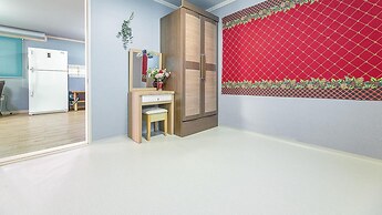 Ganghwa Badatgashimteo Pension