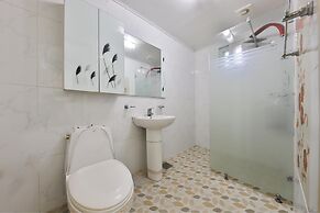 Ganghwa Badatgashimteo Pension