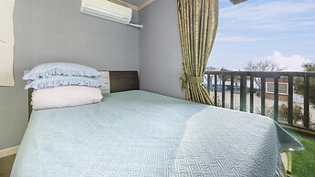 Ganghwa Badatgashimteo Pension