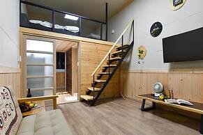 Yeosu Chunghong Pension