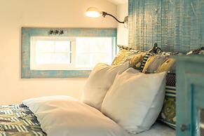 Ganghwa Vintage Box Pension