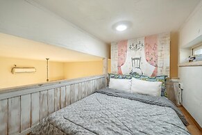 Ganghwa Vintage Box Pension