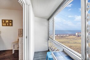 Ganghwa Vintage Box Pension