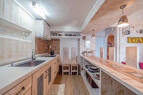 Ganghwa Vintage Box Pension