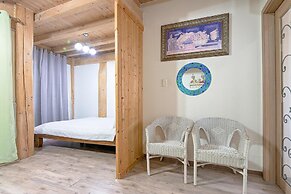 Ganghwa Izba Pension