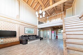 Ganghwa Izba Pension