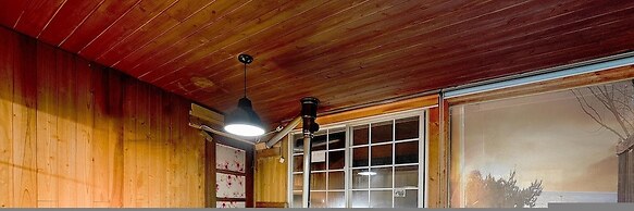 Ganghwa Izba Pension