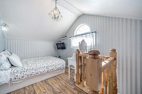 Ganghwa Edenjungwon Pension