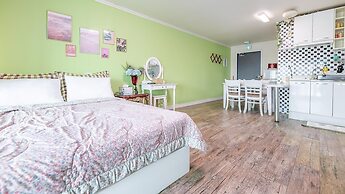 Ganghwa Edenjungwon Pension