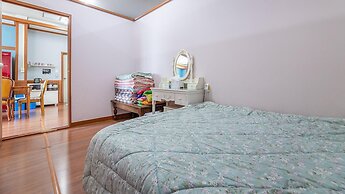 Ganghwa Edenjungwon Pension