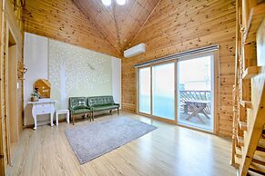 Gyeongju Dahwyang Pension